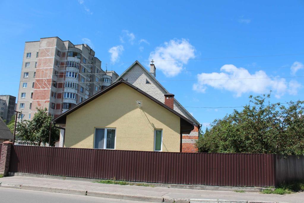 Guest House Michurina 48 Brest Exterior photo